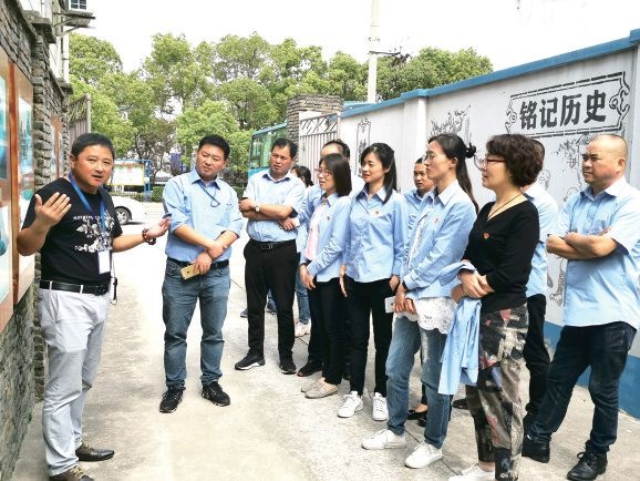 追寻红色影象  切记革命使命_报纸新闻_澳门大阳城