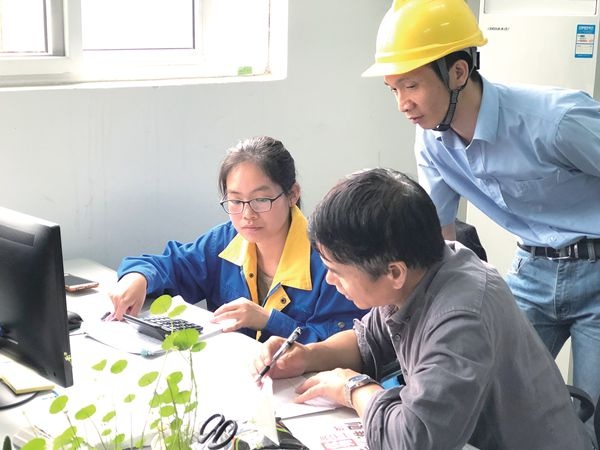 换双“眼睛”   洞悉刷新新时机_报纸新闻_澳门大阳城