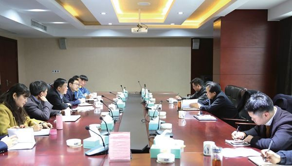 向导眷注  倍增澳门大阳城奋斗动力_报纸新闻_澳门大阳城