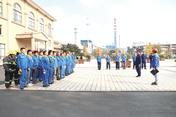 澳门大阳城纸业组织开展消防月宣传活动_报纸新闻_澳门大阳城