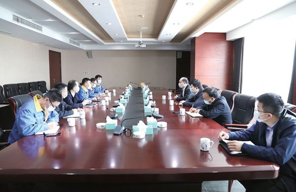 平湖市委书记仲旭东一行莅临澳门大阳城纸业调研_报纸新闻_澳门大阳城