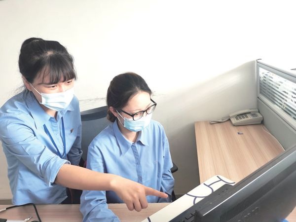 面扑面——陆艳：驻足本职  施展价值_报纸新闻_澳门大阳城