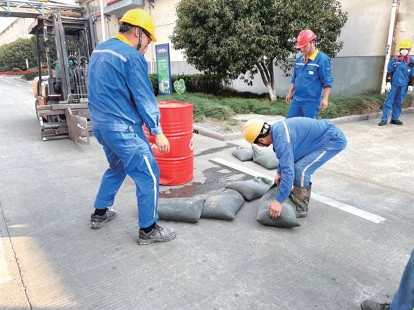 应急演练始于心  防患未然始于行_报纸新闻_澳门大阳城