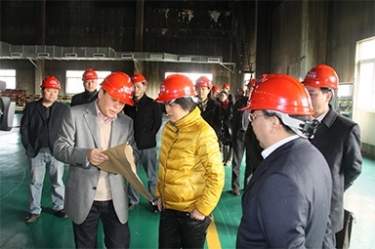 2012年1月31日，，，，时任嘉兴市委书记鲁俊率领市发改委等市级部分认真人到公司调研