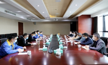平湖市委常委、宣传部长沈志凤莅临澳门大阳城纸业调研疫情防控和复工复产情形